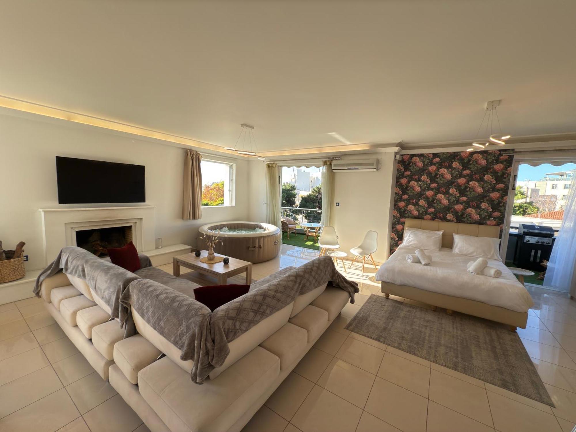 Sunny Home Private Jacuzzi Hydromassage Acropolis & Lycabettus Far View Parking 300M Metro Peristeri أثينا المظهر الخارجي الصورة