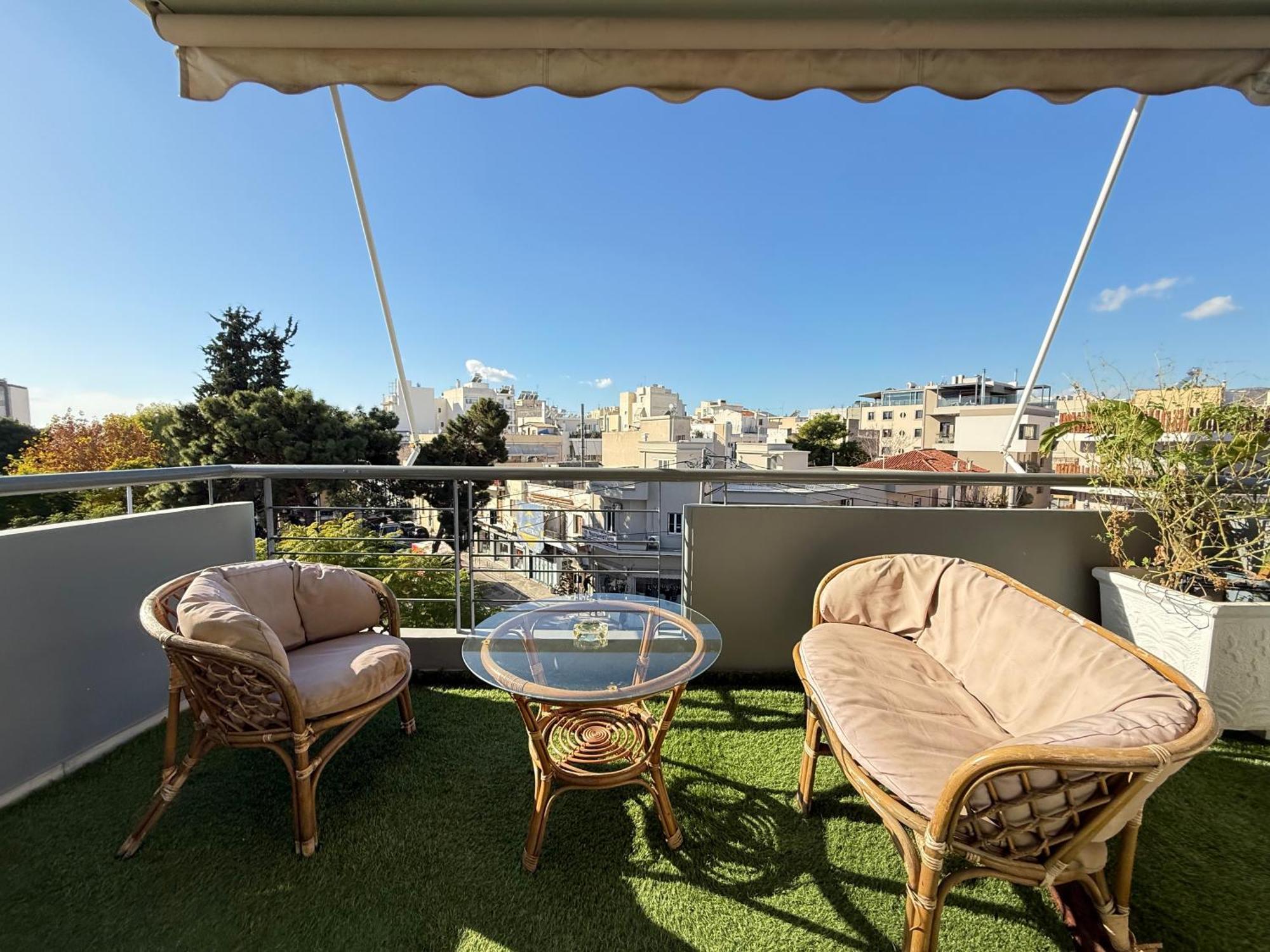 Sunny Home Private Jacuzzi Hydromassage Acropolis & Lycabettus Far View Parking 300M Metro Peristeri أثينا المظهر الخارجي الصورة