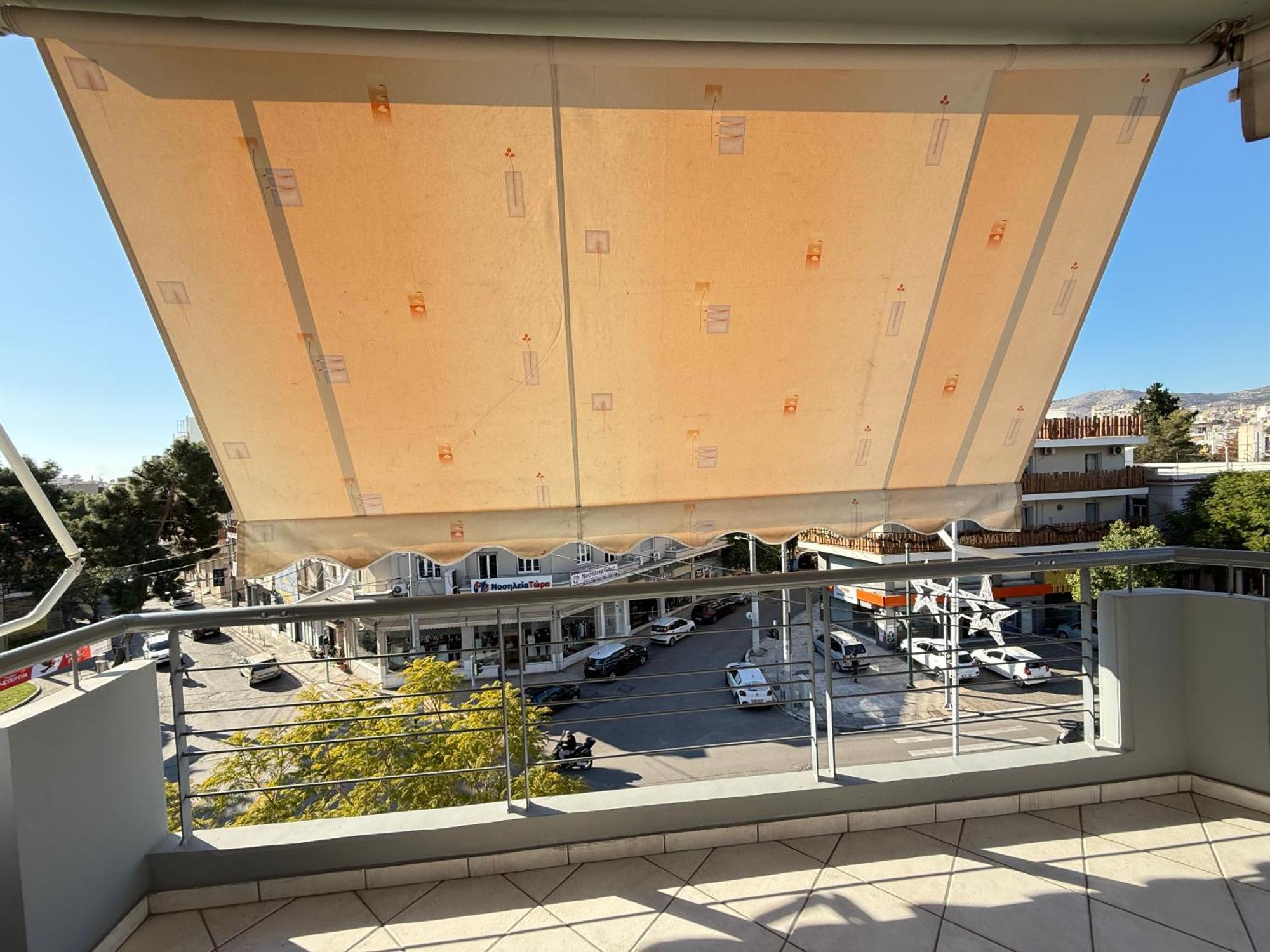 Sunny Home Private Jacuzzi Hydromassage Acropolis & Lycabettus Far View Parking 300M Metro Peristeri أثينا الغرفة الصورة