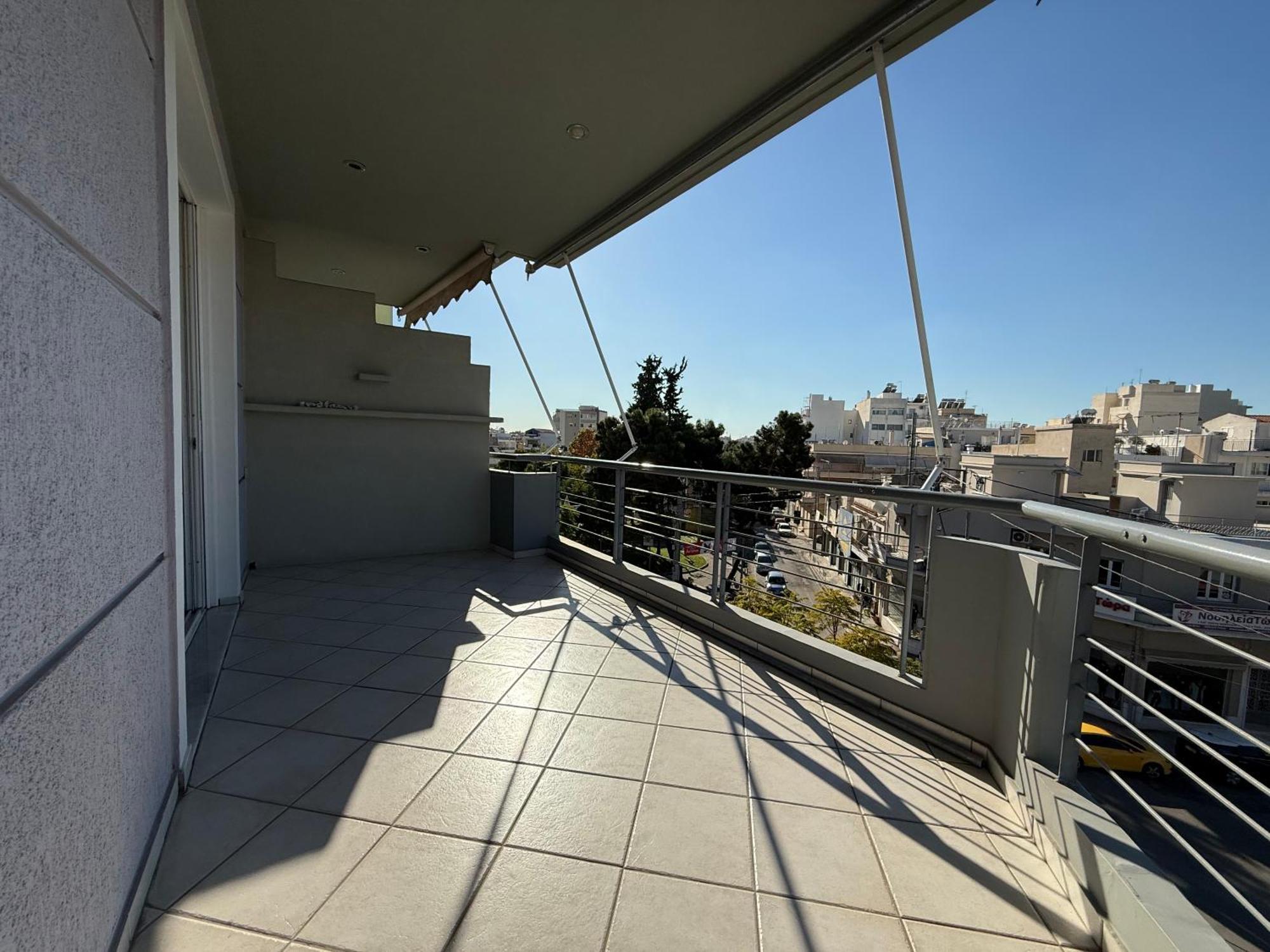 Sunny Home Private Jacuzzi Hydromassage Acropolis & Lycabettus Far View Parking 300M Metro Peristeri أثينا الغرفة الصورة
